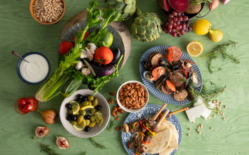 Equilibrata, sana, ricca di alimenti naturali, a base vegetale e di grande gusto: c’è sempre un motivo per celebrare la Dieta Mediterranea! Uno stile di vita piuttosto che un piano […]